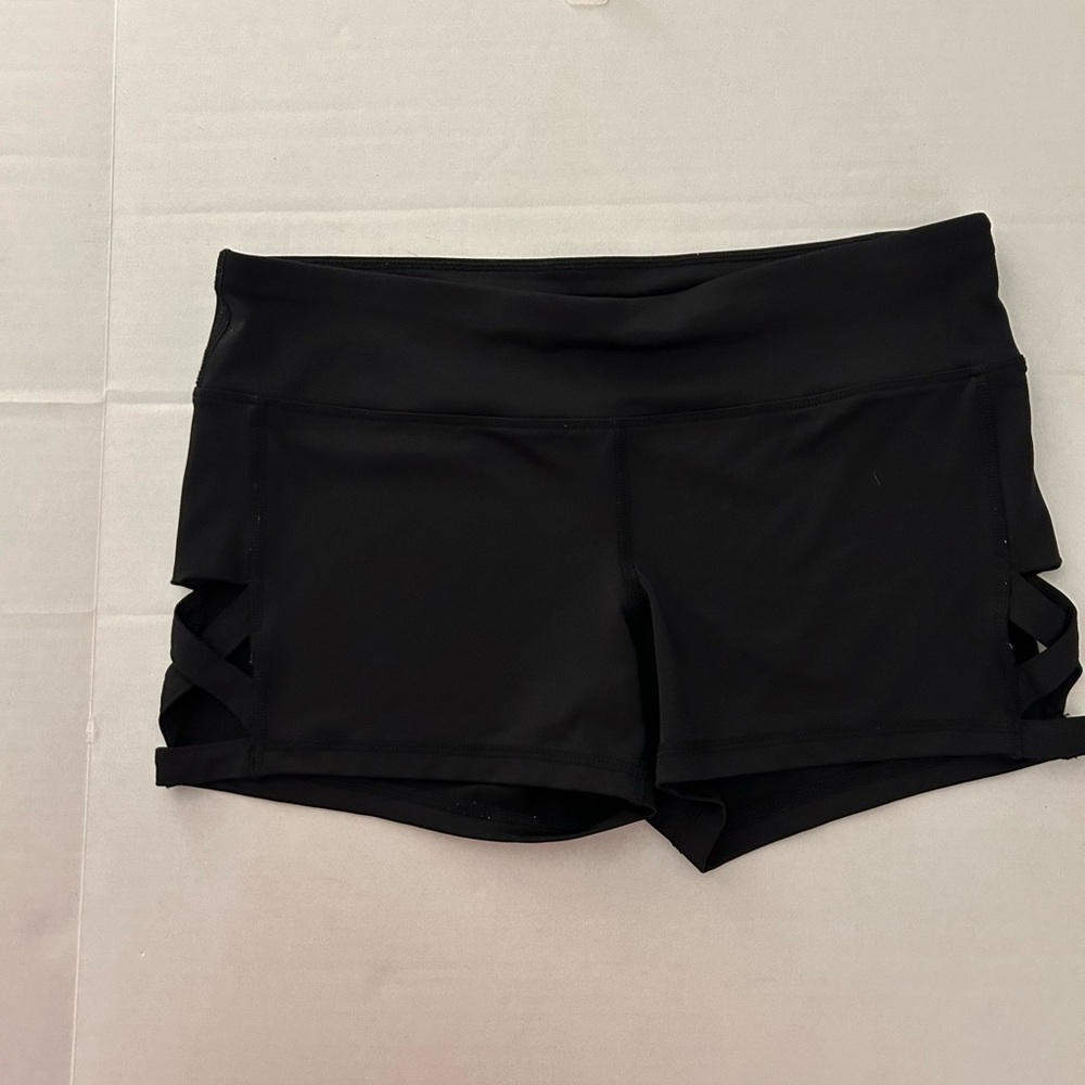 Material Girl Active Black Jr. shorts size large. - Picture 4 of 7